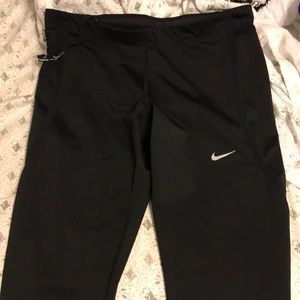 Nike crop leggings